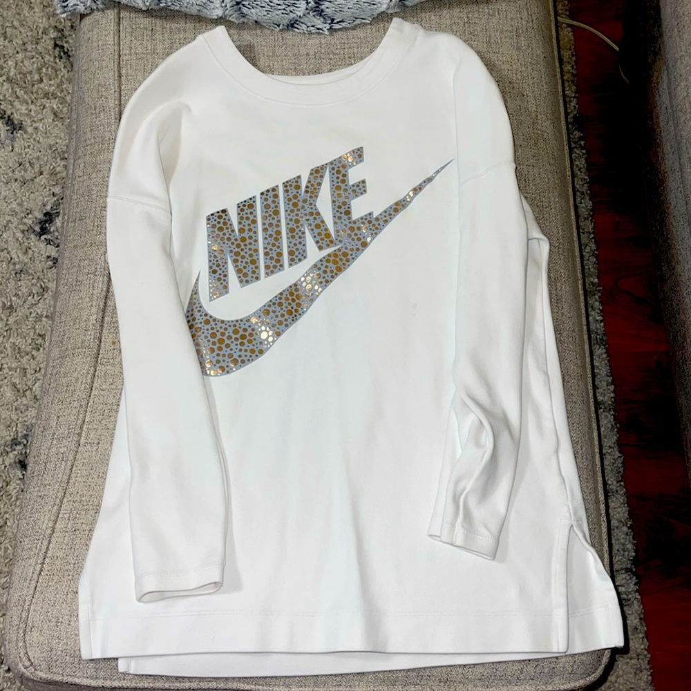 Cream Nike Sweatshirt Size M